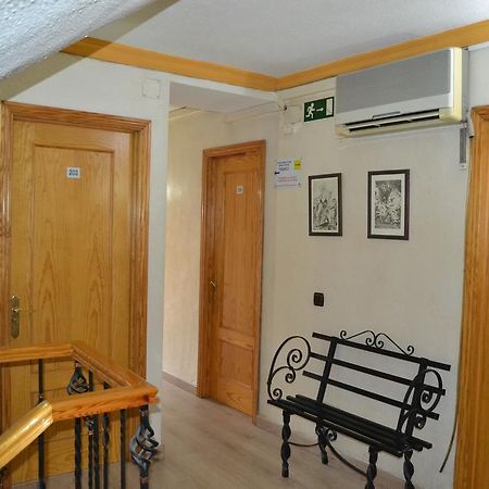 Hostal Don Juan I Alcalá de Henares Eksteriør billede